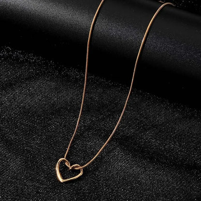 Simple Hollow Heart Pendant Necklace - Geometric Clavicle Chain Choker